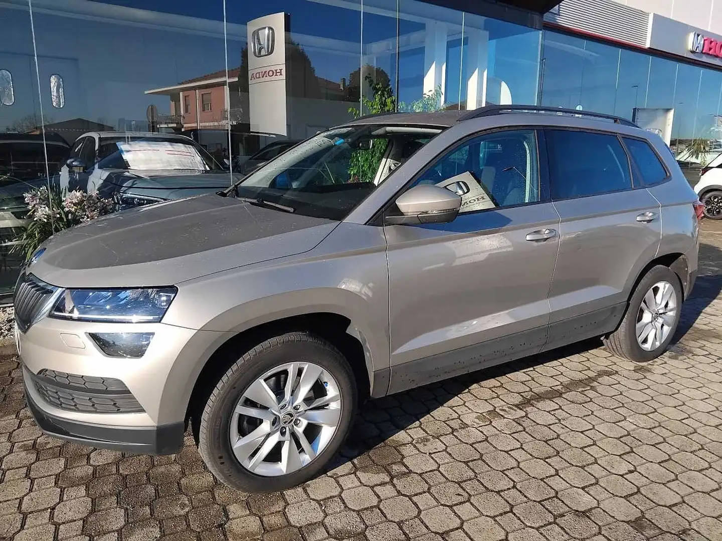 Skoda Karoq 1.6 TDI SCR Ambition Grigio - 2