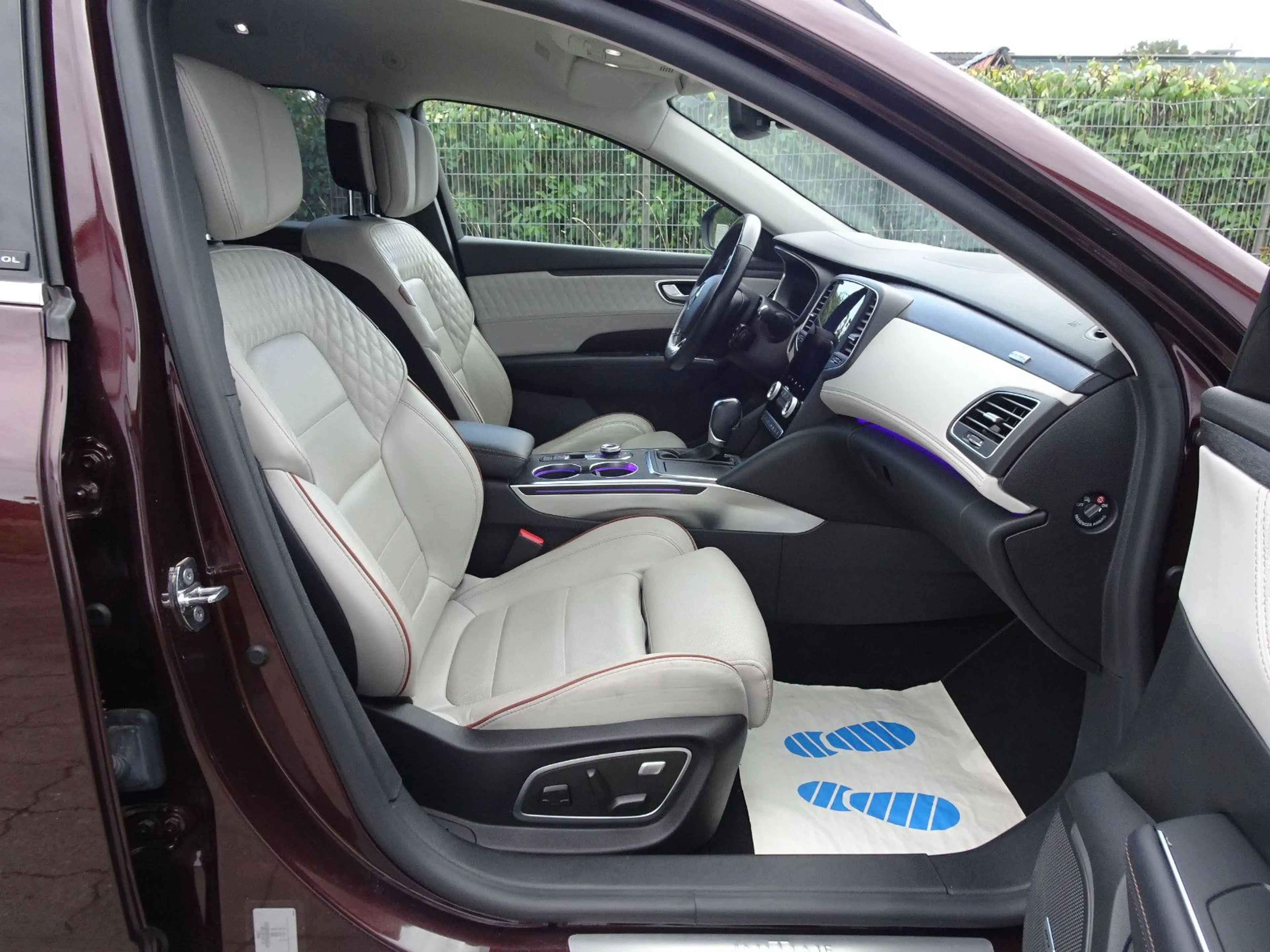 Renault Talisman TCe 225 EDC GPF Initiale Paris/ Leder — photo 17