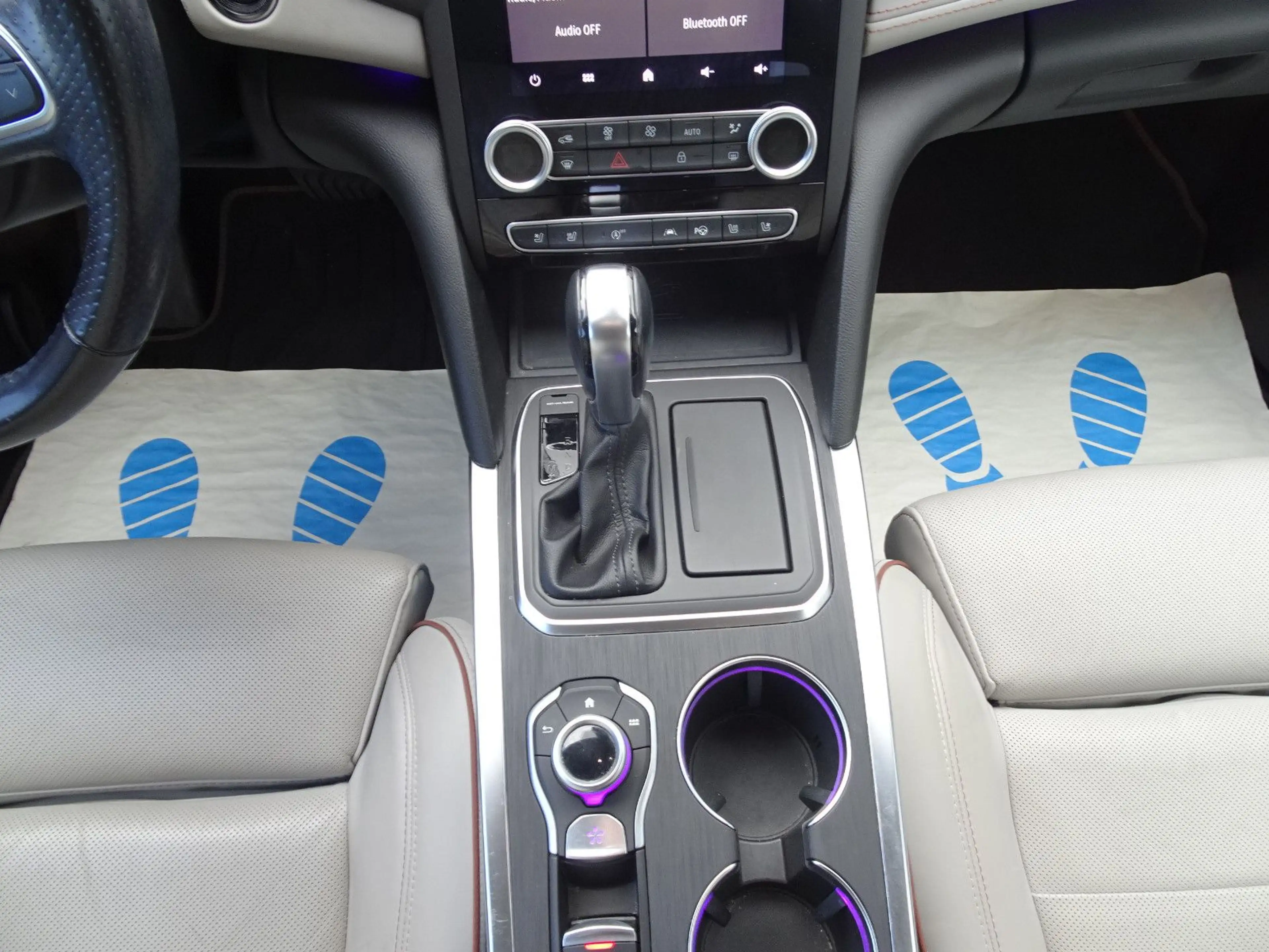 Renault Talisman TCe 225 EDC GPF Initiale Paris/ Leder — photo 9