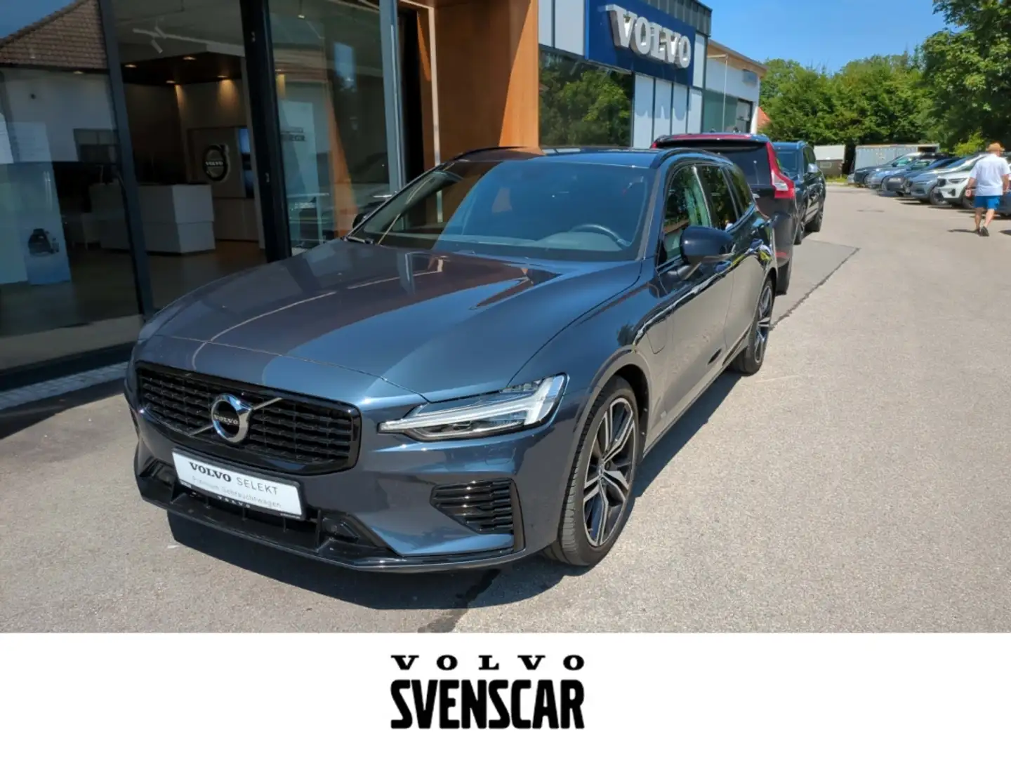 Volvo V60 R Design Recharge Plug-In Hybrid AWD T6 Twin Engin Blau - 1