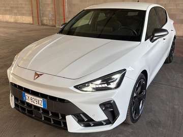 Leon 2024 1.5 hybrid 150cv dsg