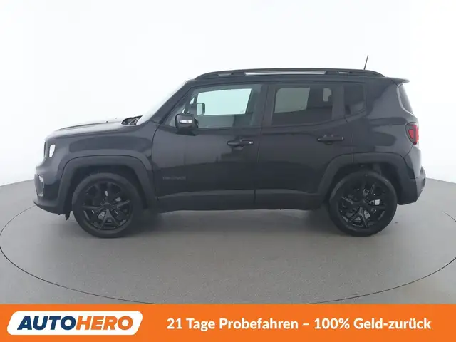 Jeep Renegade view 3