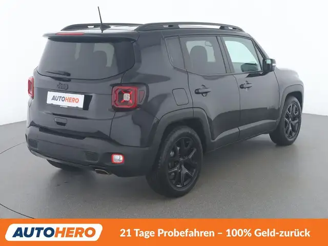 Jeep Renegade view 6