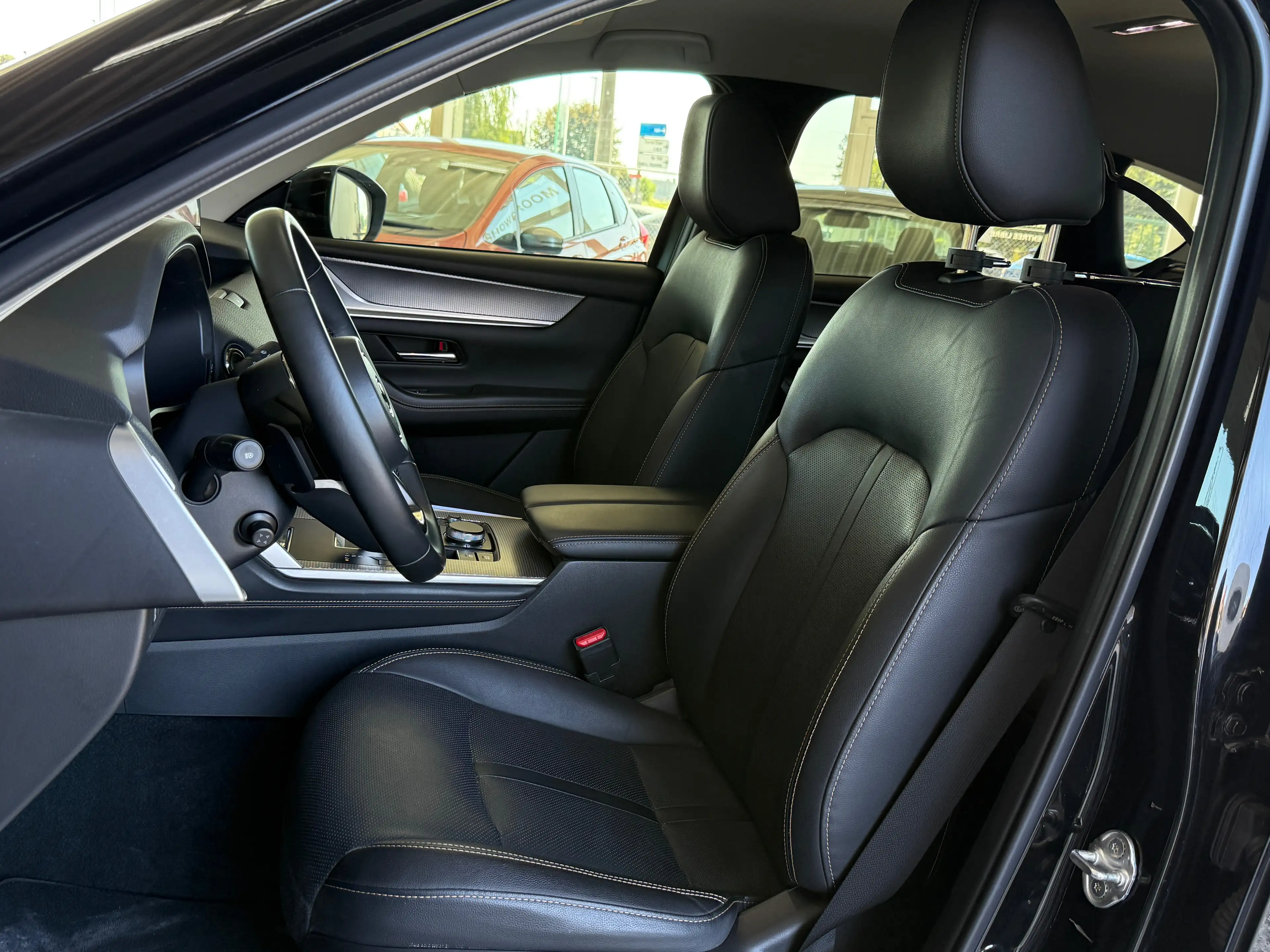 Mazda CX-60 CX-60 3.3 e-Skyactiv-D_TVA 21%_CARPLAY_CUIR_NAVI_FULLBLACK — photo 7
