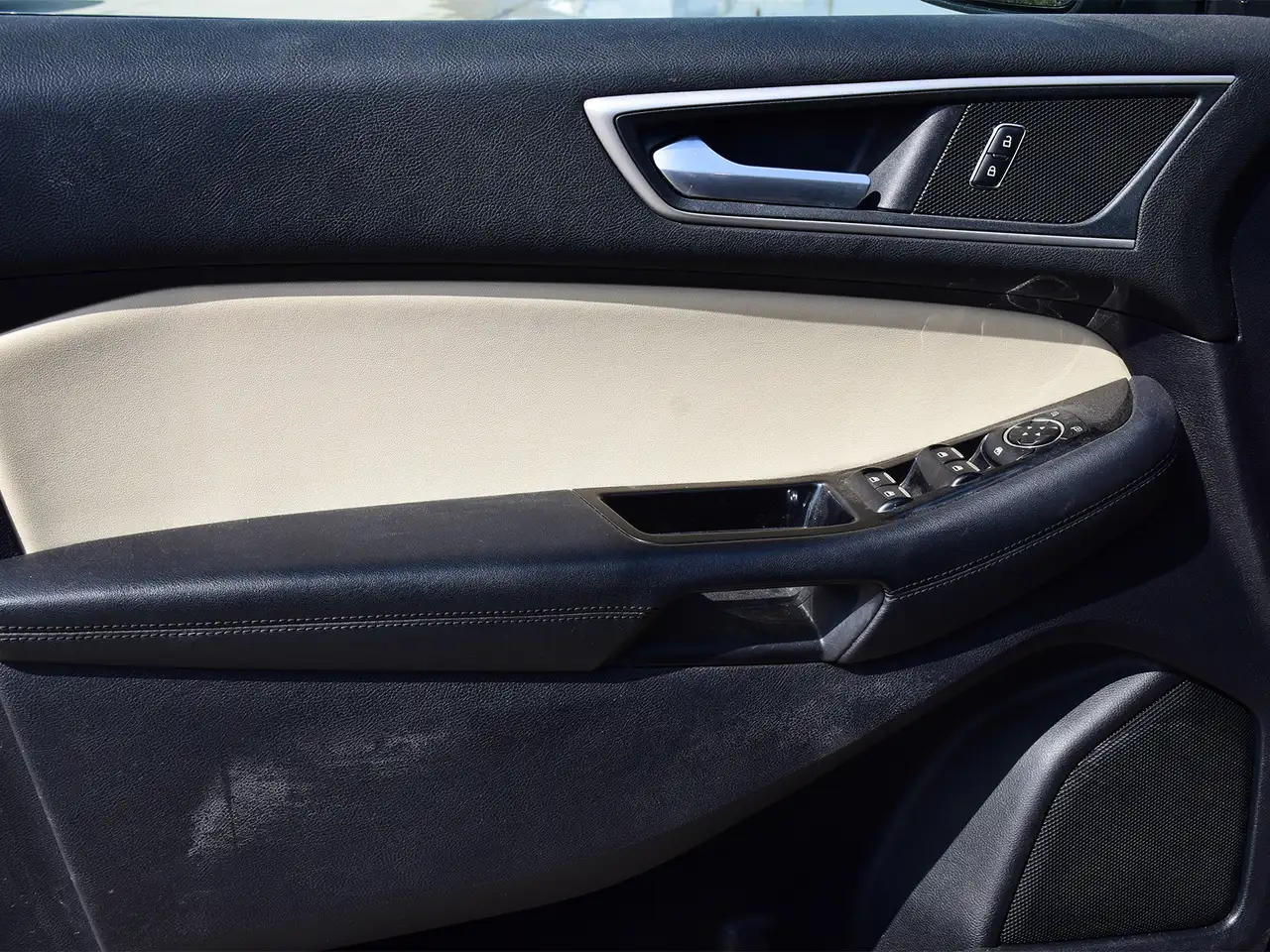 Ford Edge photo Ford Edge