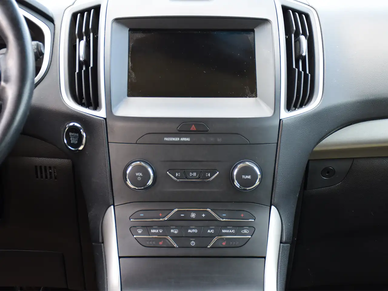 Ford Edge photo Ford Edge