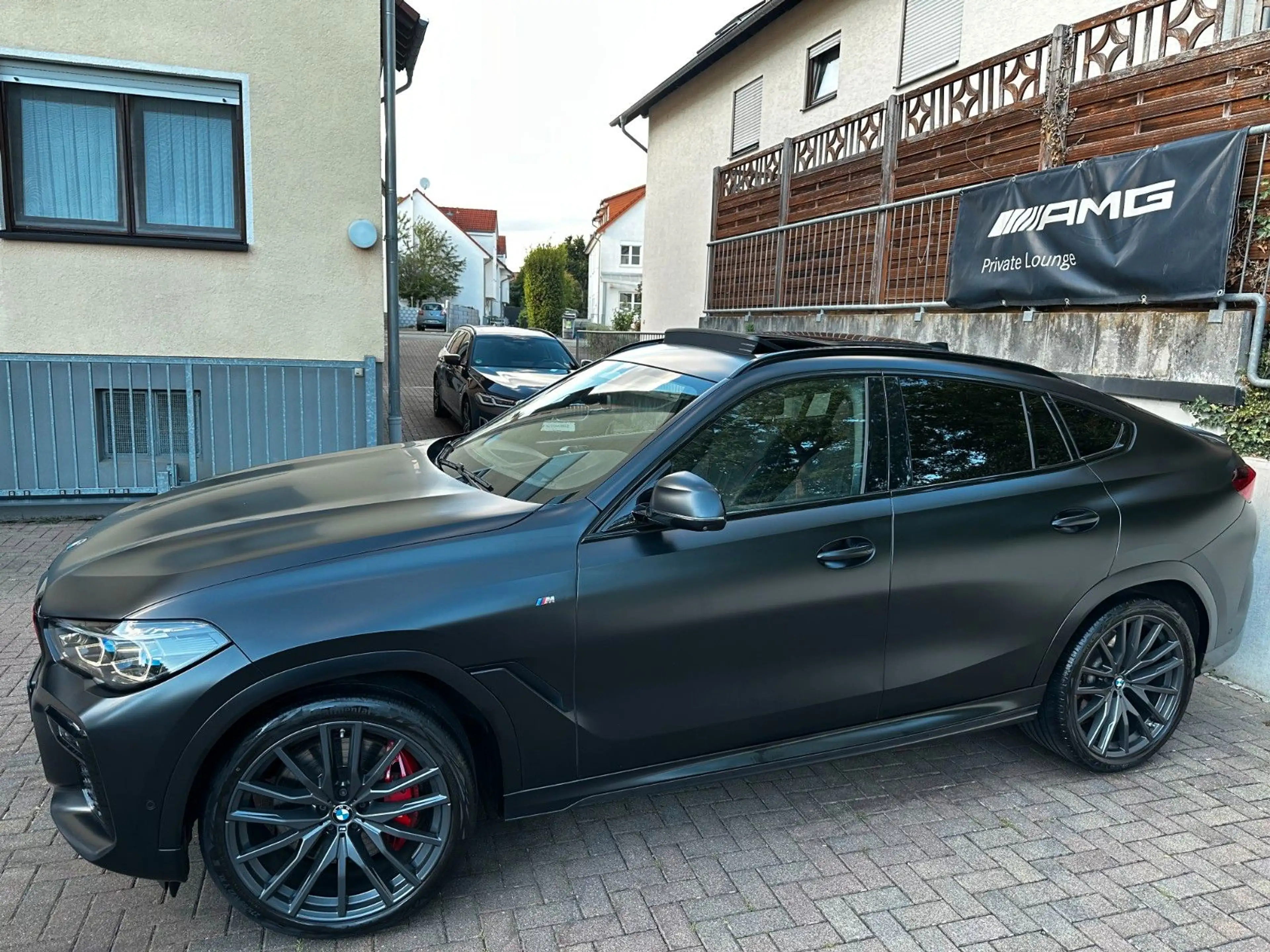 BMW X6 xDr40d M Sport Black Vermilion Edition Frozen — photo 13