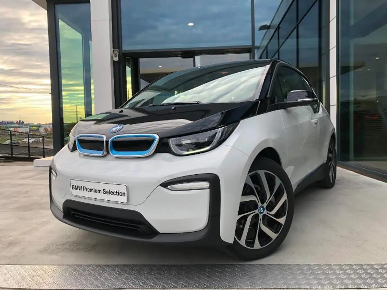 BMW i3