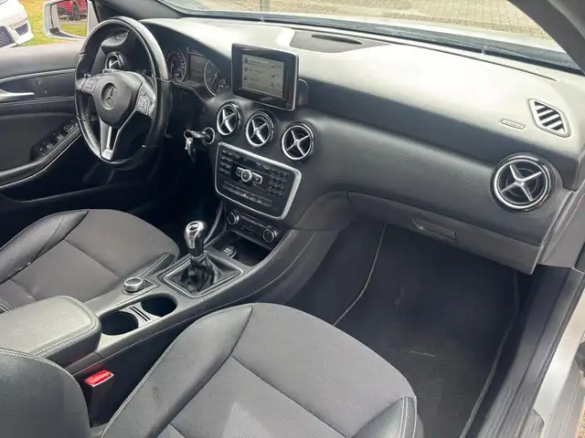 Mercedes-Benz A-Class view 9