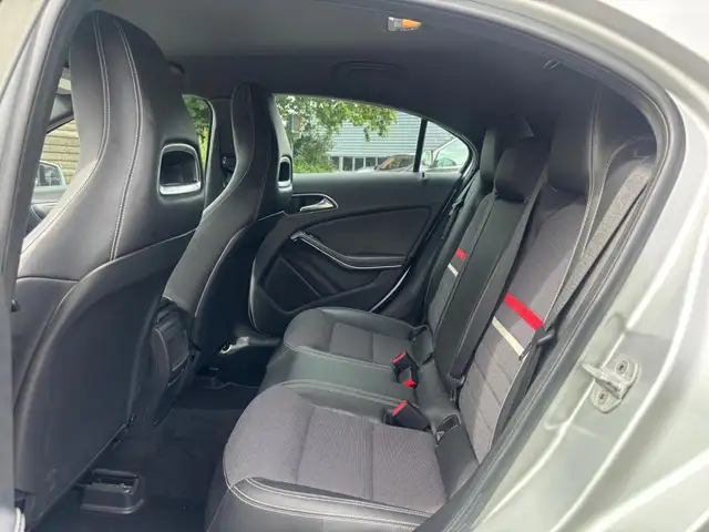 Mercedes-Benz A-Class view 13