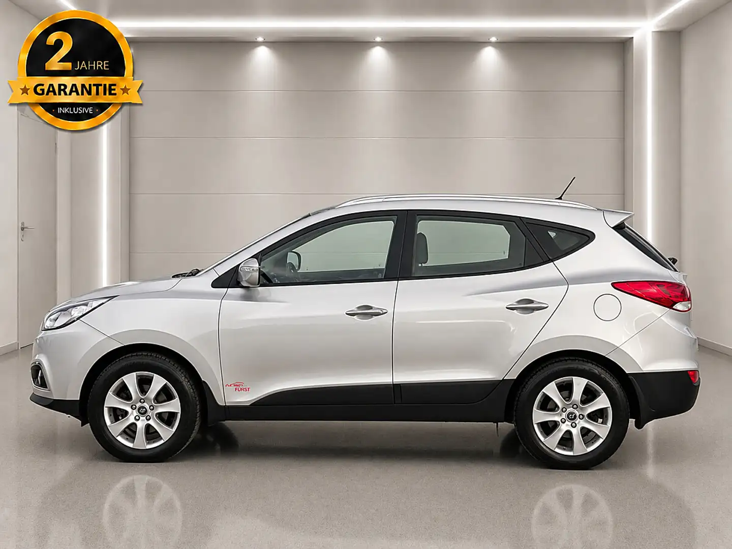 Hyundai iX35 2,0 CRDi Style 4WD*GARANTIE 24 MONATE Grau - 2