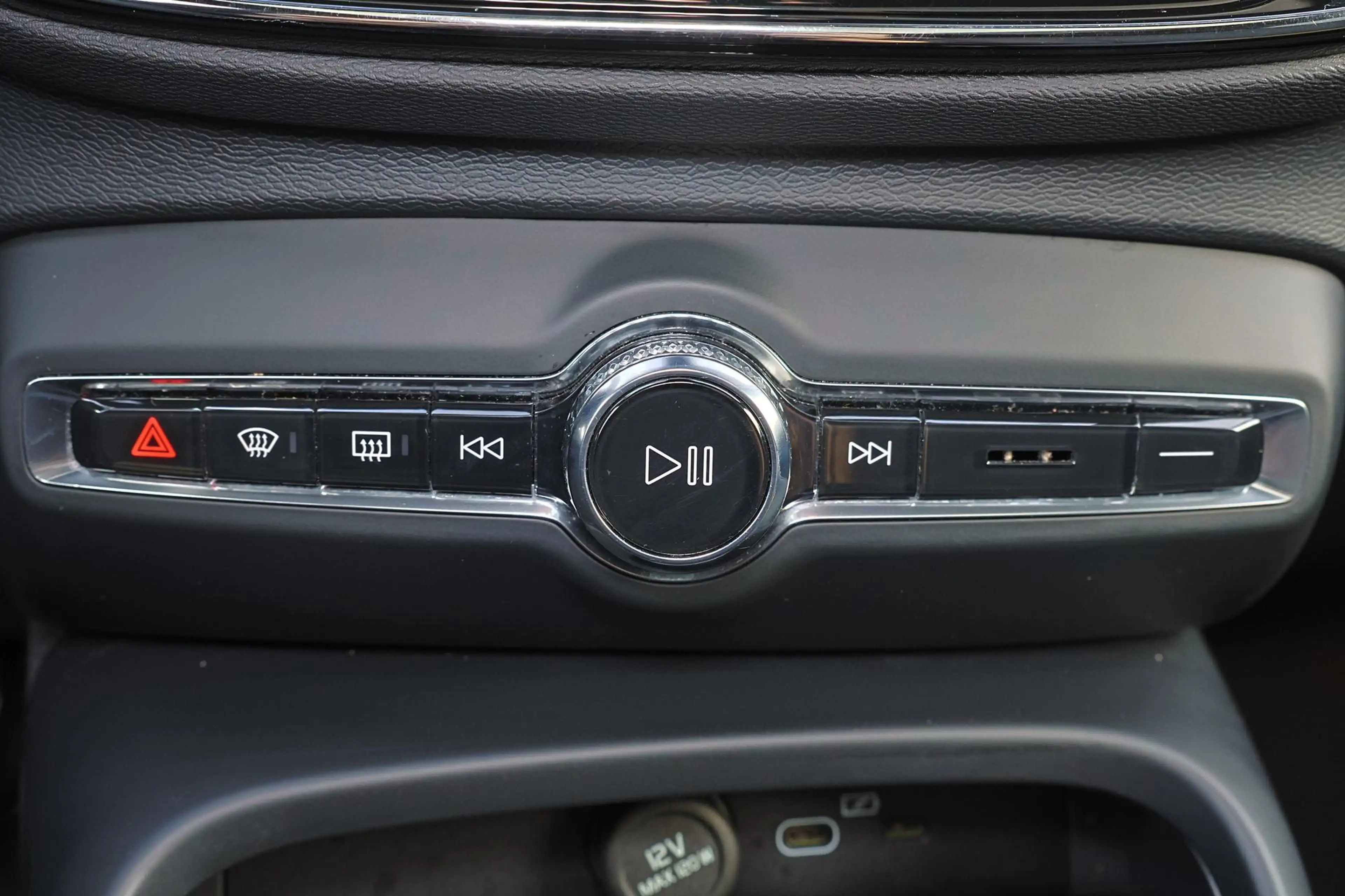 Volvo C40 Extended Range Plus 82 kWh - Panoramadak - Intelli — photo 10