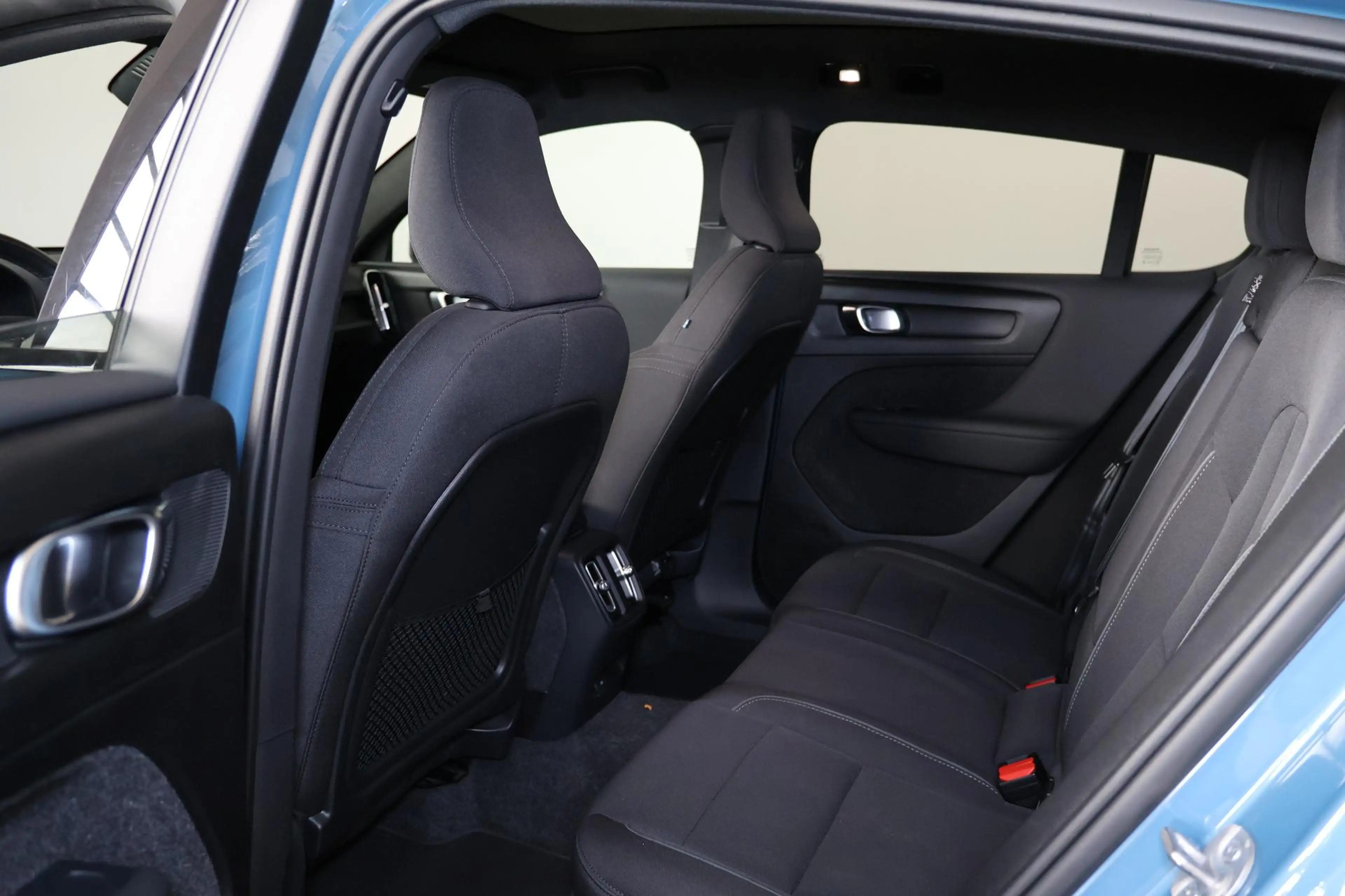 Volvo C40 Extended Range Plus 82 kWh - Panoramadak - Intelli — photo 15