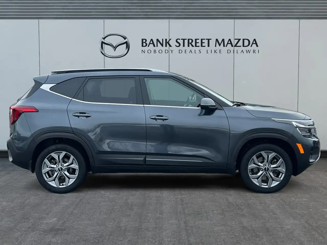 Kia Seltos снимка Kia Seltos