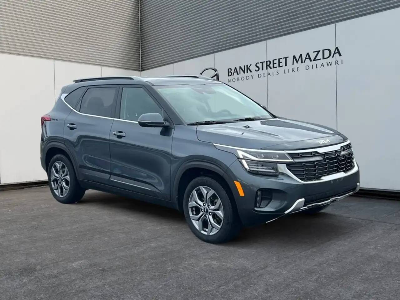 Kia Seltos снимка Kia Seltos