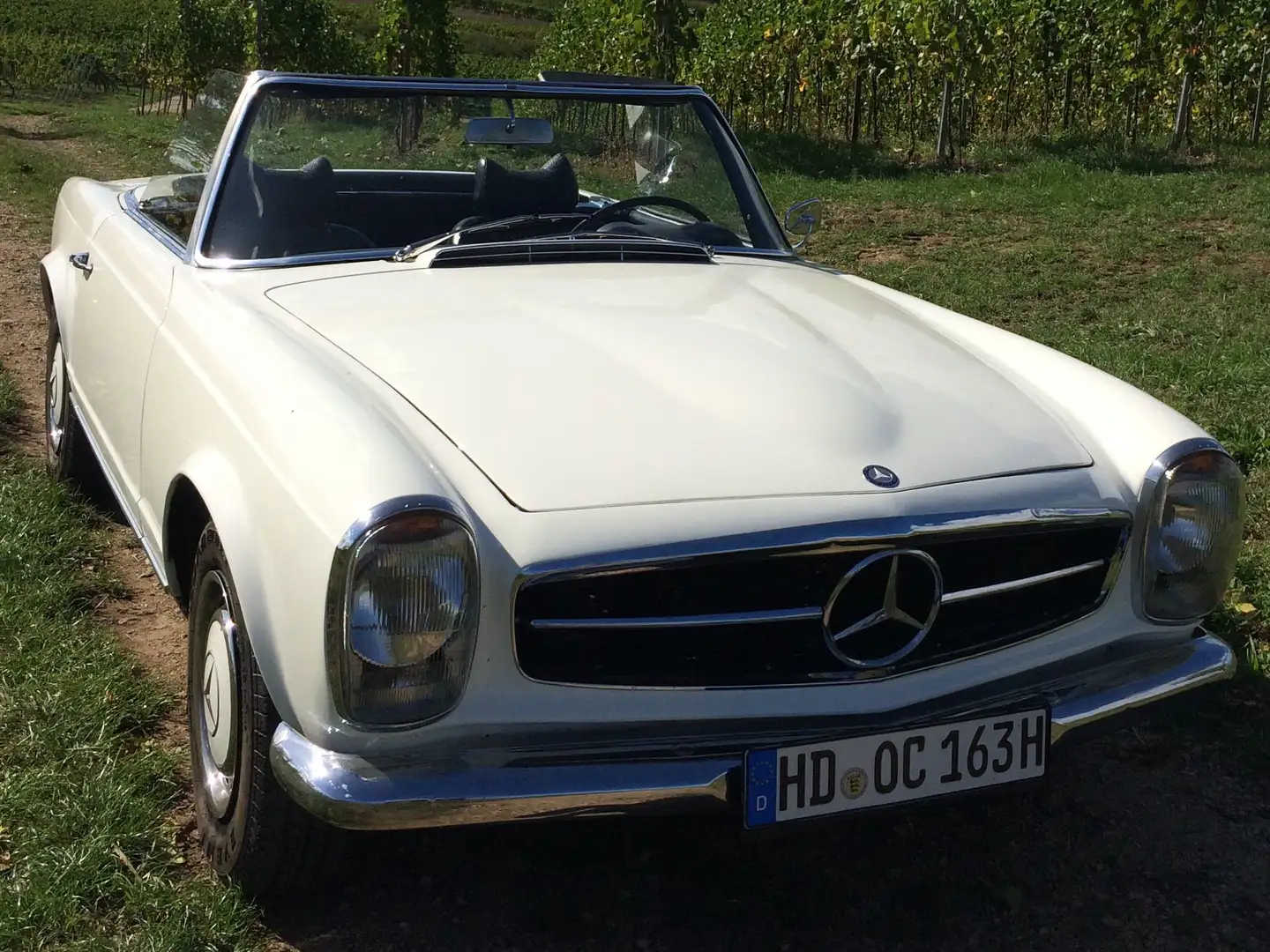 Mercedes-Benz 230 SL mit Soft-Top, Fahrwerk, viele Teile restauriert Blanc - 1