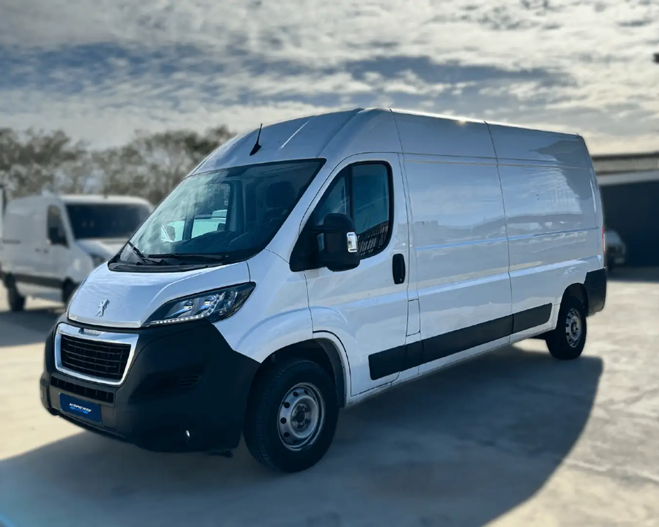Citroen Jumper Fg. 2.2BlueHDi 35 L3H2 S&S 140 Blanco - 1