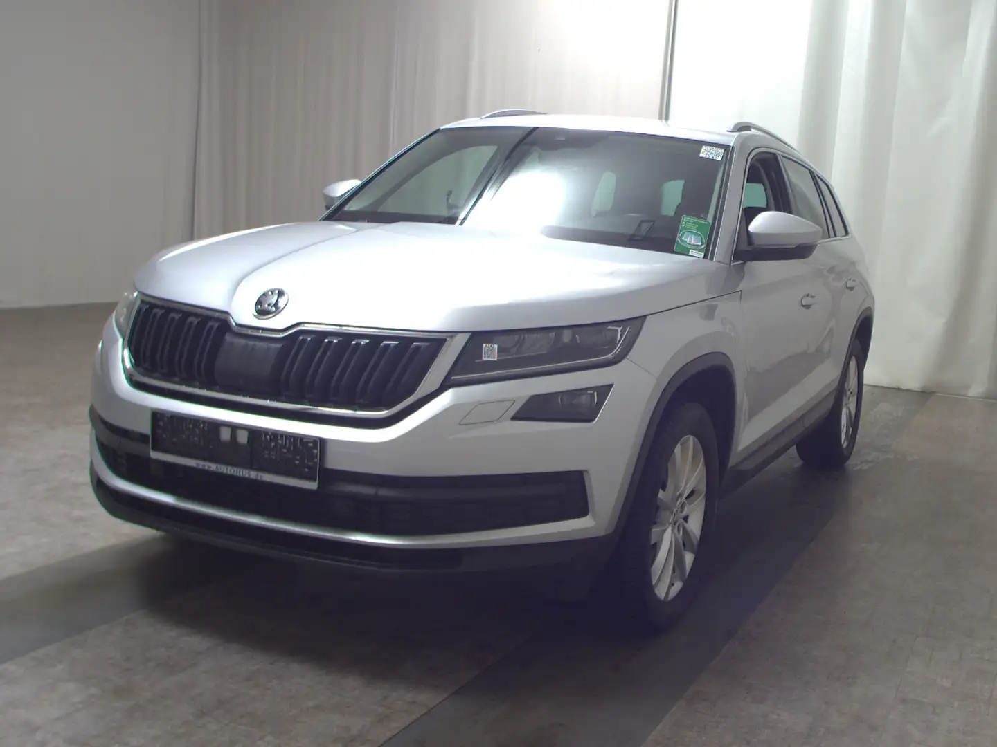 Skoda Kodiaq 2.0 TDI 4x4 Style Navi LED ACC Kamera Silber - 2