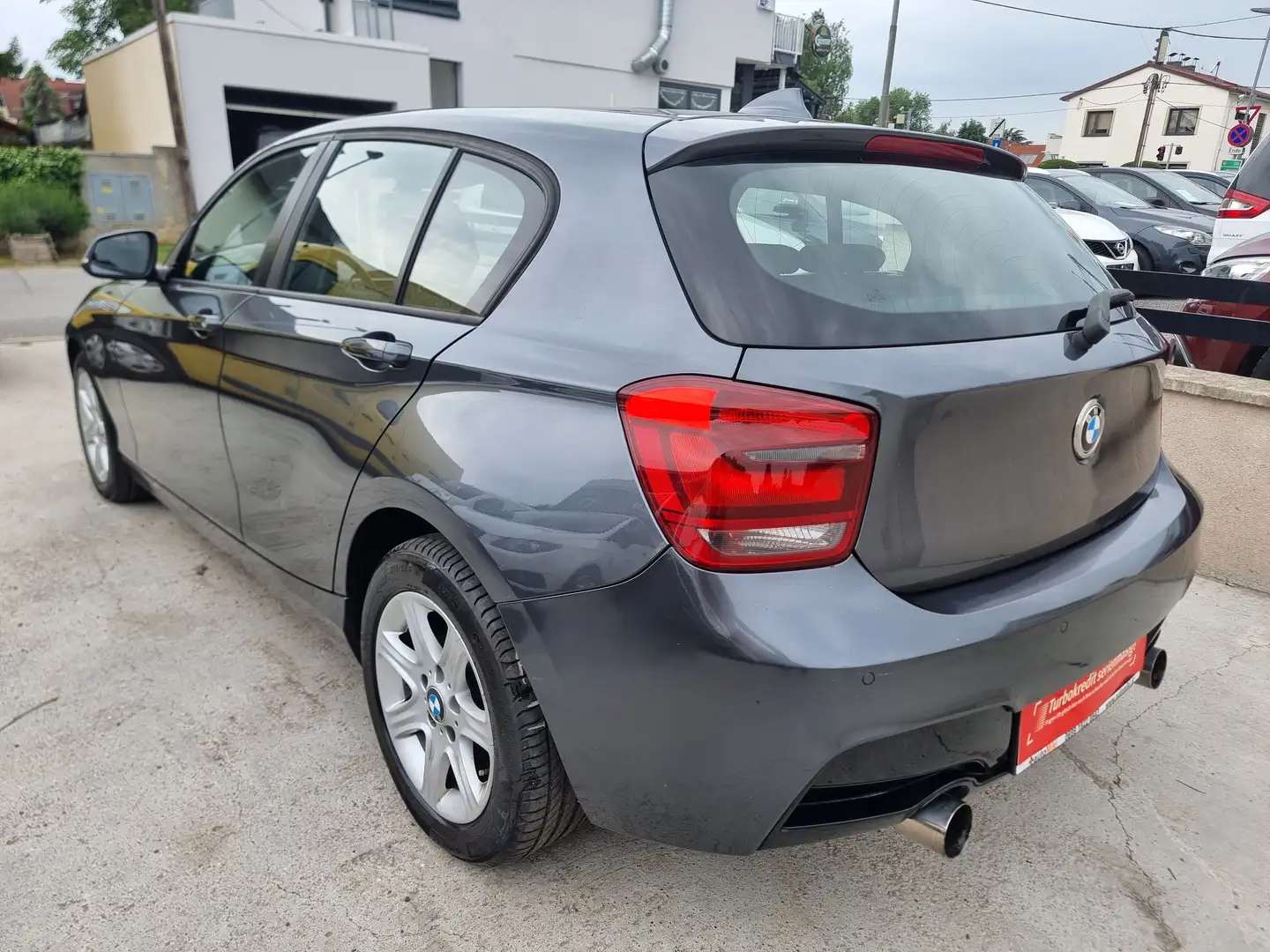 BMW 116 116 i Automatik F20 Grau - 2