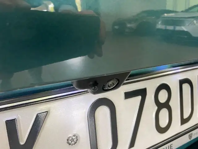 Peugeot 308 view 14