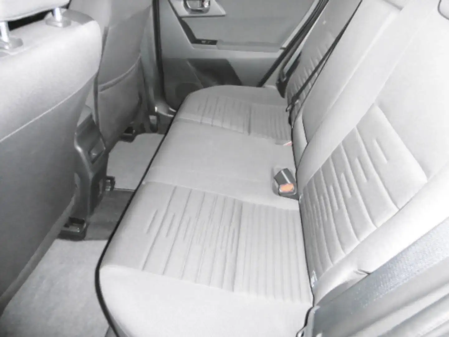 Toyota Auris Touring Sports hybrid 140H Feel! Blanc - 2