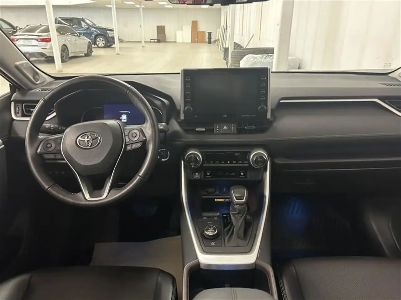 Toyota RAV 4 снимка Toyota RAV 4