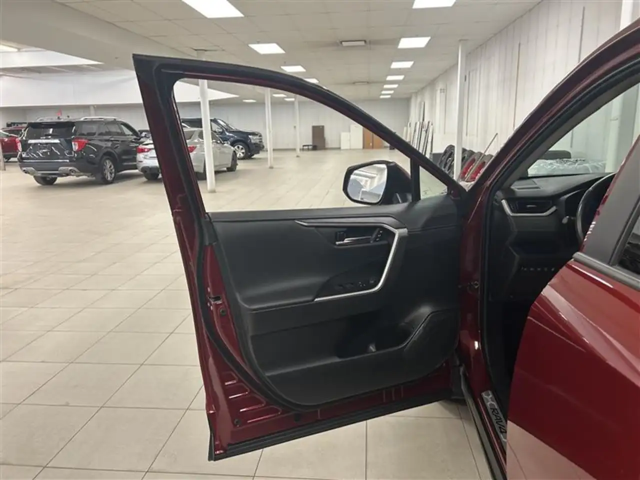Toyota RAV 4 снимка Toyota RAV 4