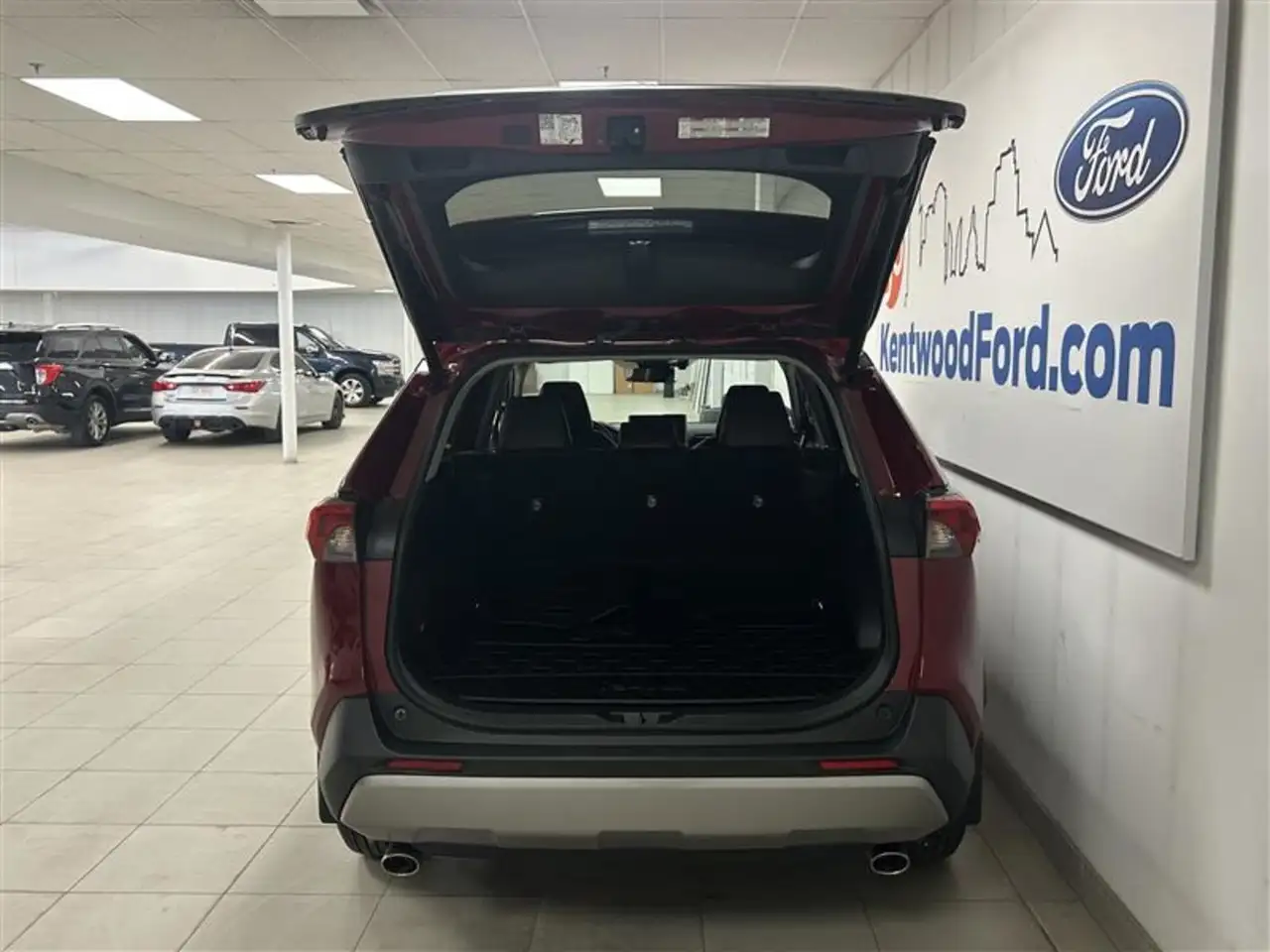 Toyota RAV 4 снимка Toyota RAV 4
