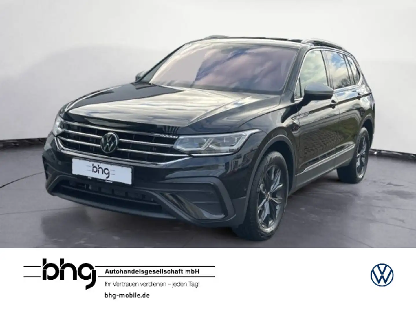 Volkswagen Tiguan Allspace Life 2,0 l TDI SCR 110 k W 7-Gan Schwarz - 1