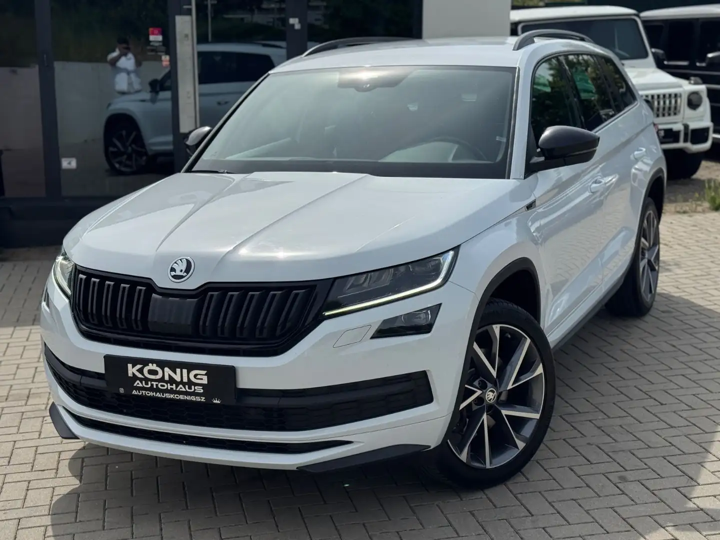 Skoda Kodiaq Sportline 4x4*R-Kam*AHK*Canton*Kessy Weiß - 2