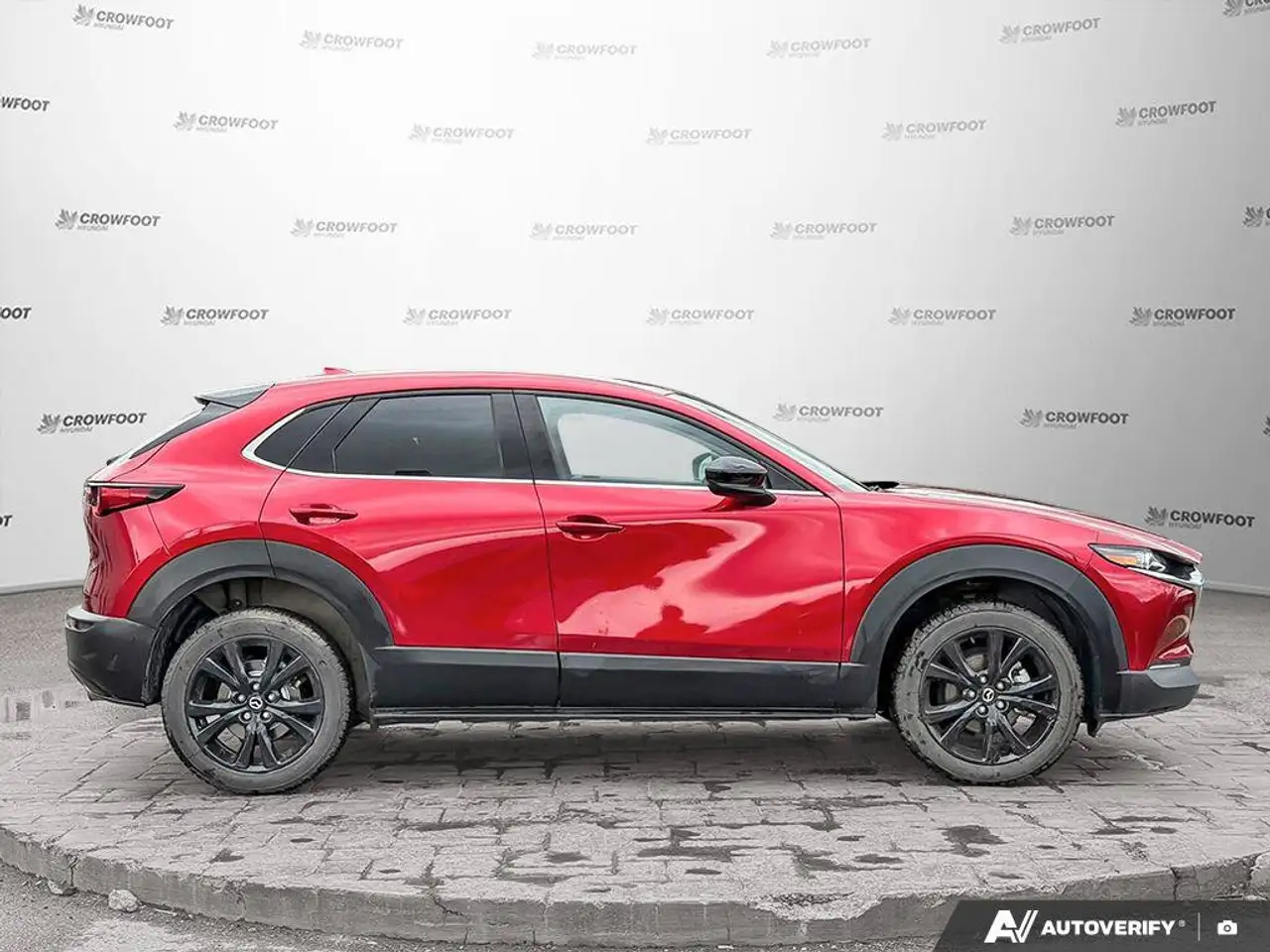 Mazda CX-30 photo Mazda CX-30