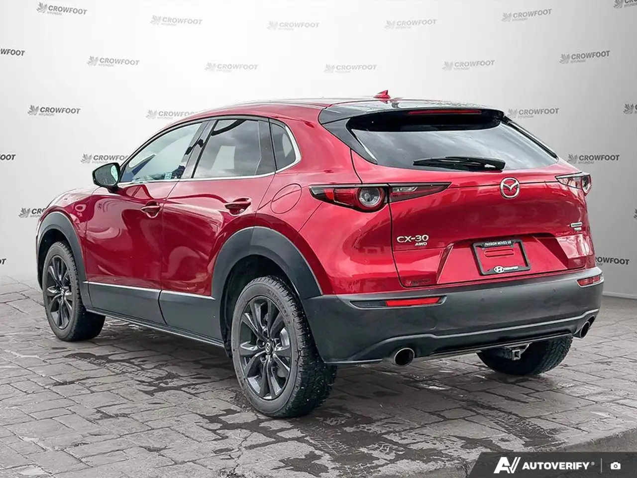 Mazda CX-30 photo Mazda CX-30