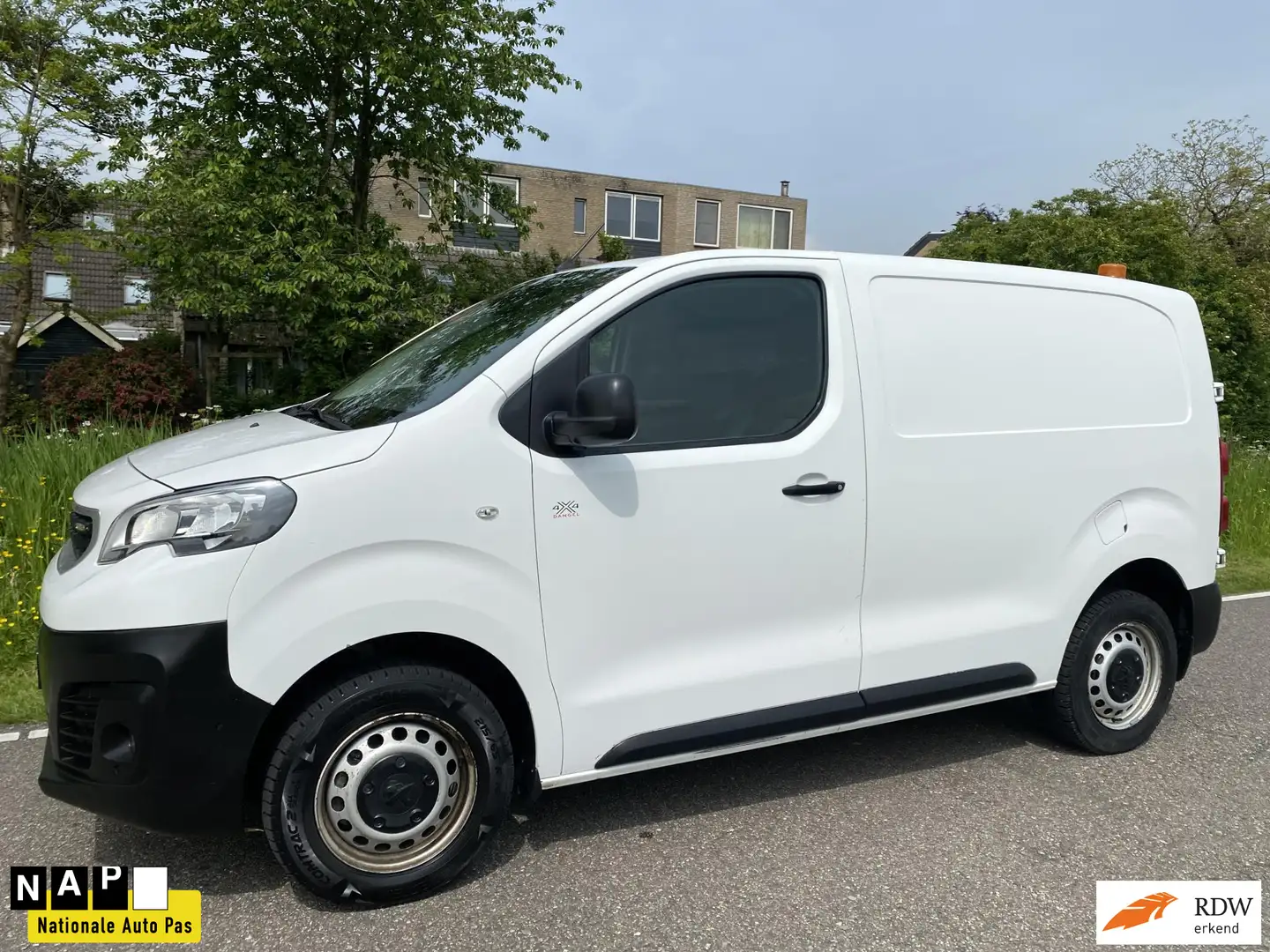 Peugeot Expert 231C 2.0 BlueHDI 120 4X4 Dangel - 2