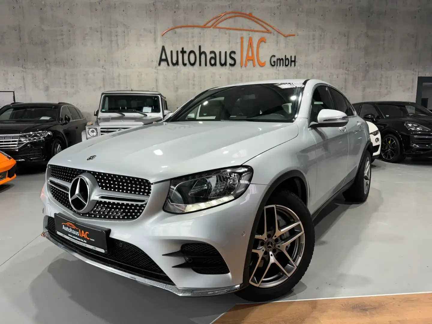 Mercedes-Benz GLC 250 /Coupe/4Matic/RFK/AMG/AMBIENTE Серебристый - 1
