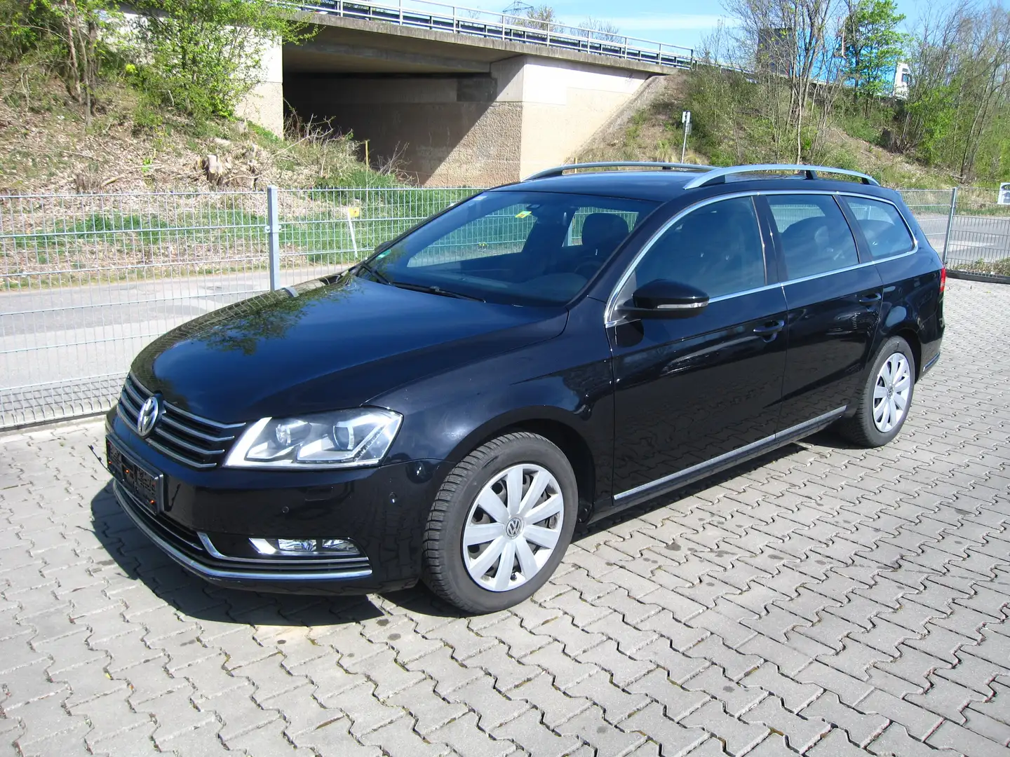 Volkswagen Passat Variant 2.0 TDI Highline Panorama,Leder Nappa,Navi, Xenon Noir - 1