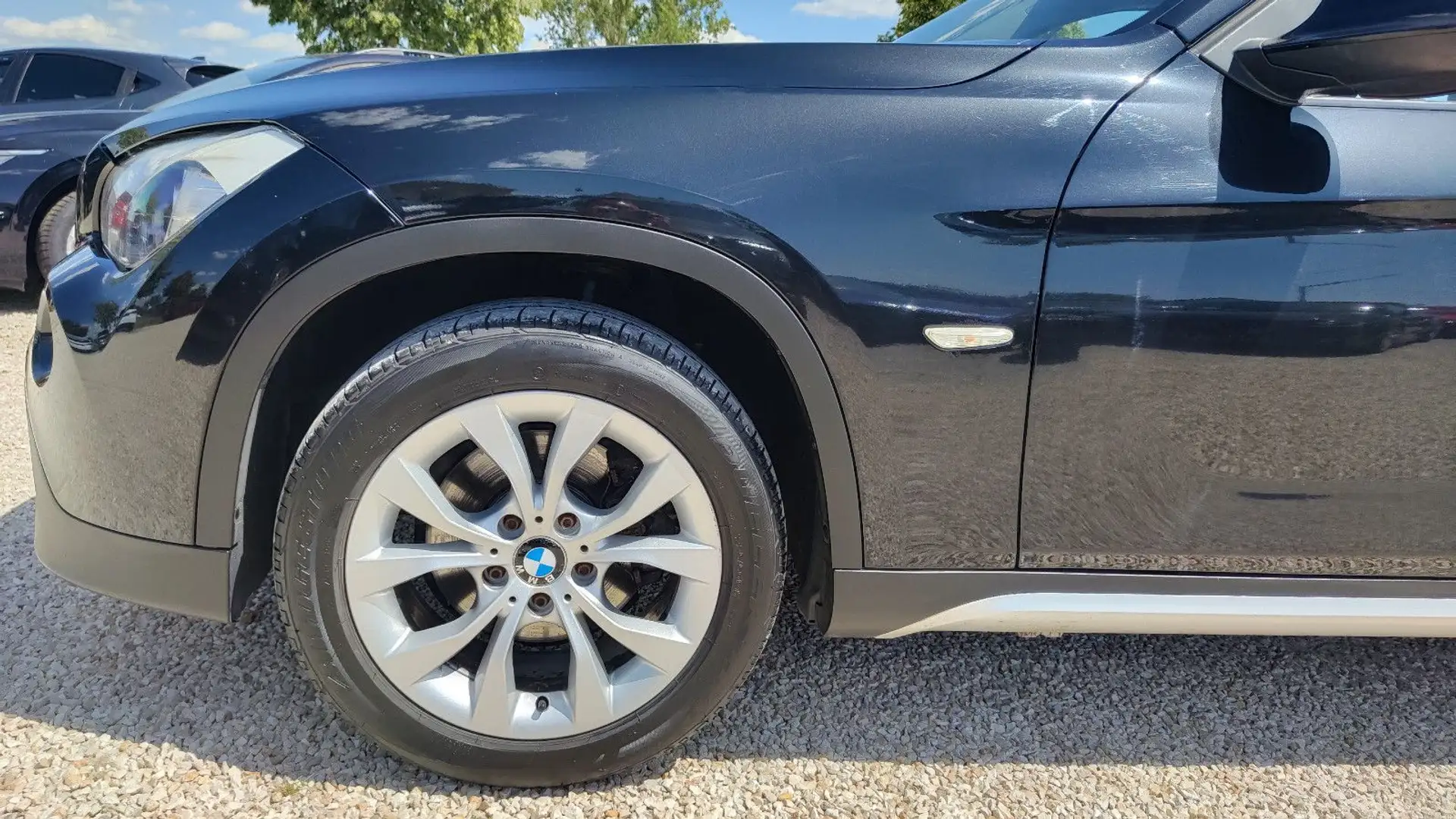 BMW X1 18 d xDrive 4x4 - 1.Hand* TÜV 5.2026* Negru - 2