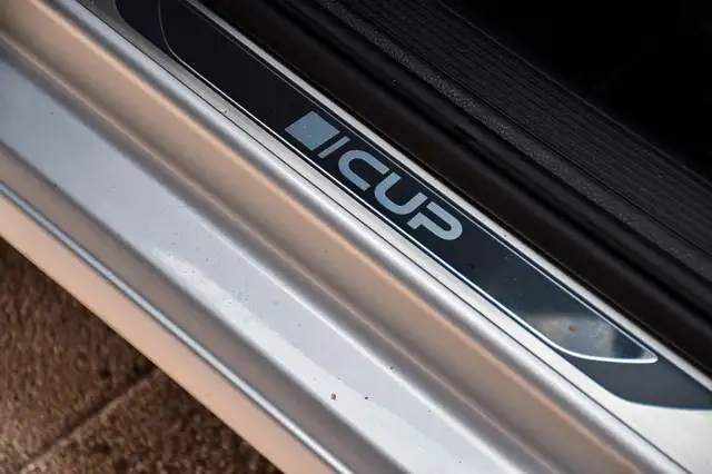 Volkswagen Golf view 10