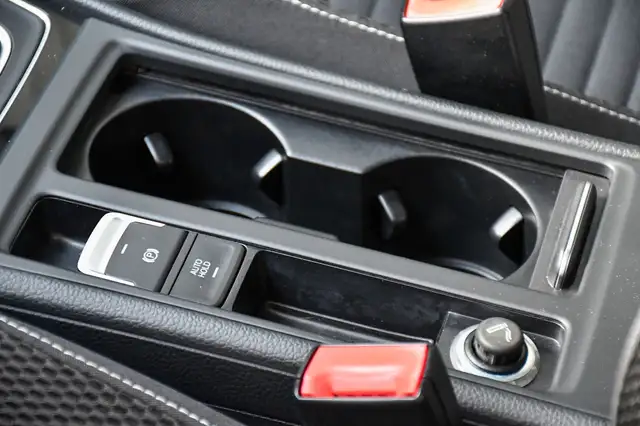 Volkswagen Golf view 25