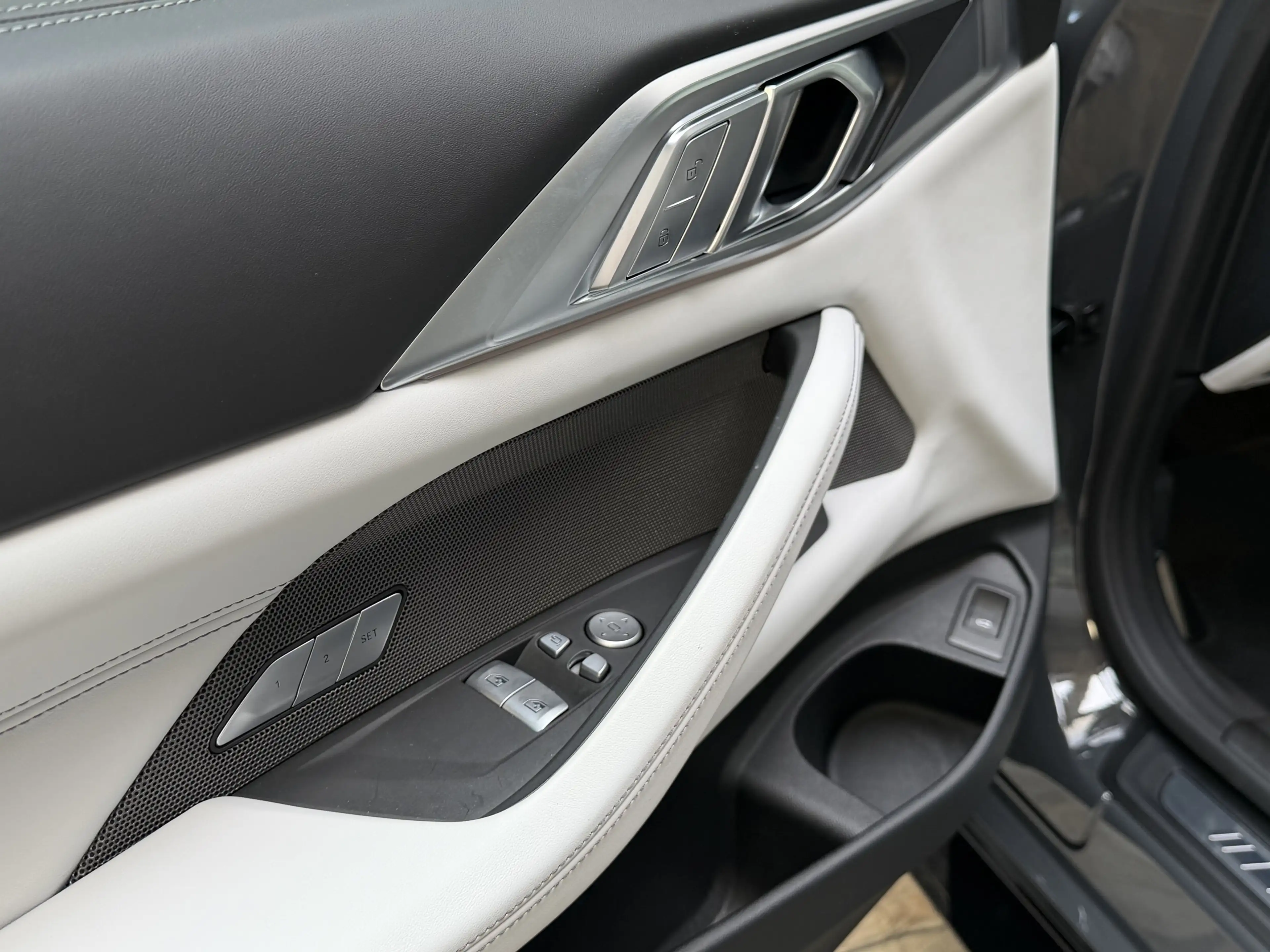 BMW M4 xDrive Competition Sitzlüft ACC 360° Carbon — photo 14
