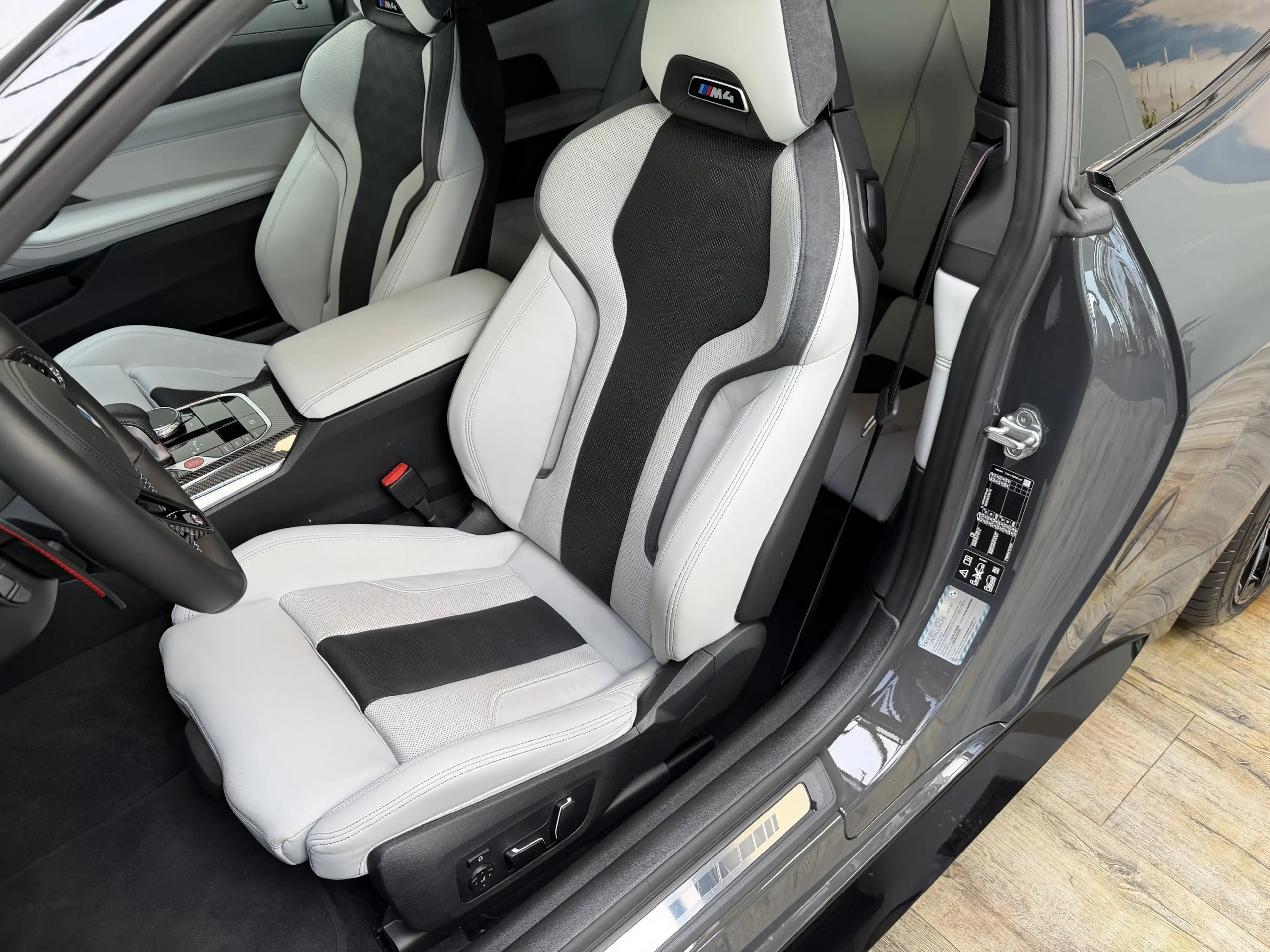 BMW M4 xDrive Competition Sitzlüft ACC 360° Carbon — photo 12