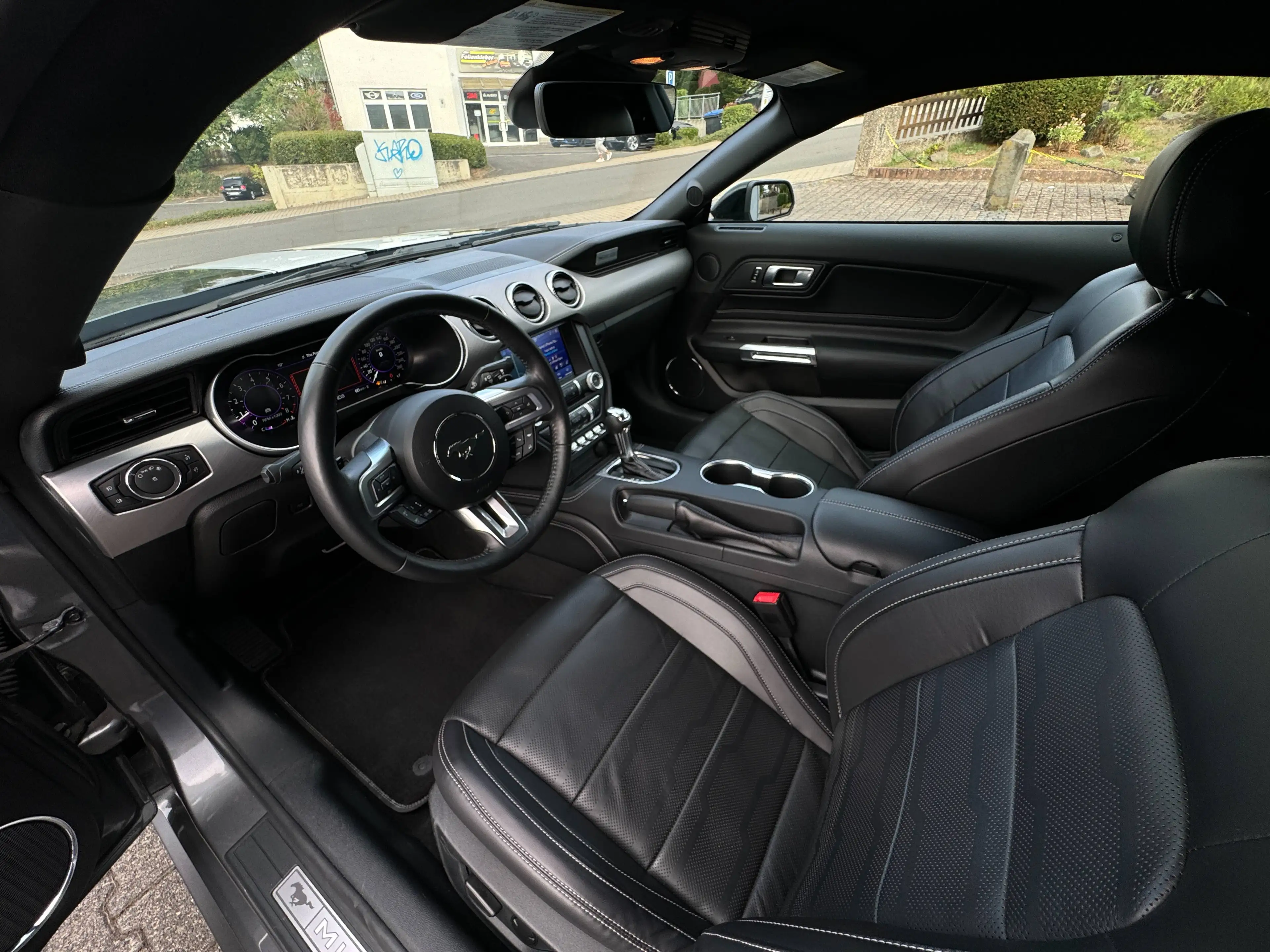 Ford Mustang GT 5,0 V8 Fastback*Leder*Navi*B&O*LED*Digi Cockpit*Launch*LineLock*24 Mon. Garantie — photo 10