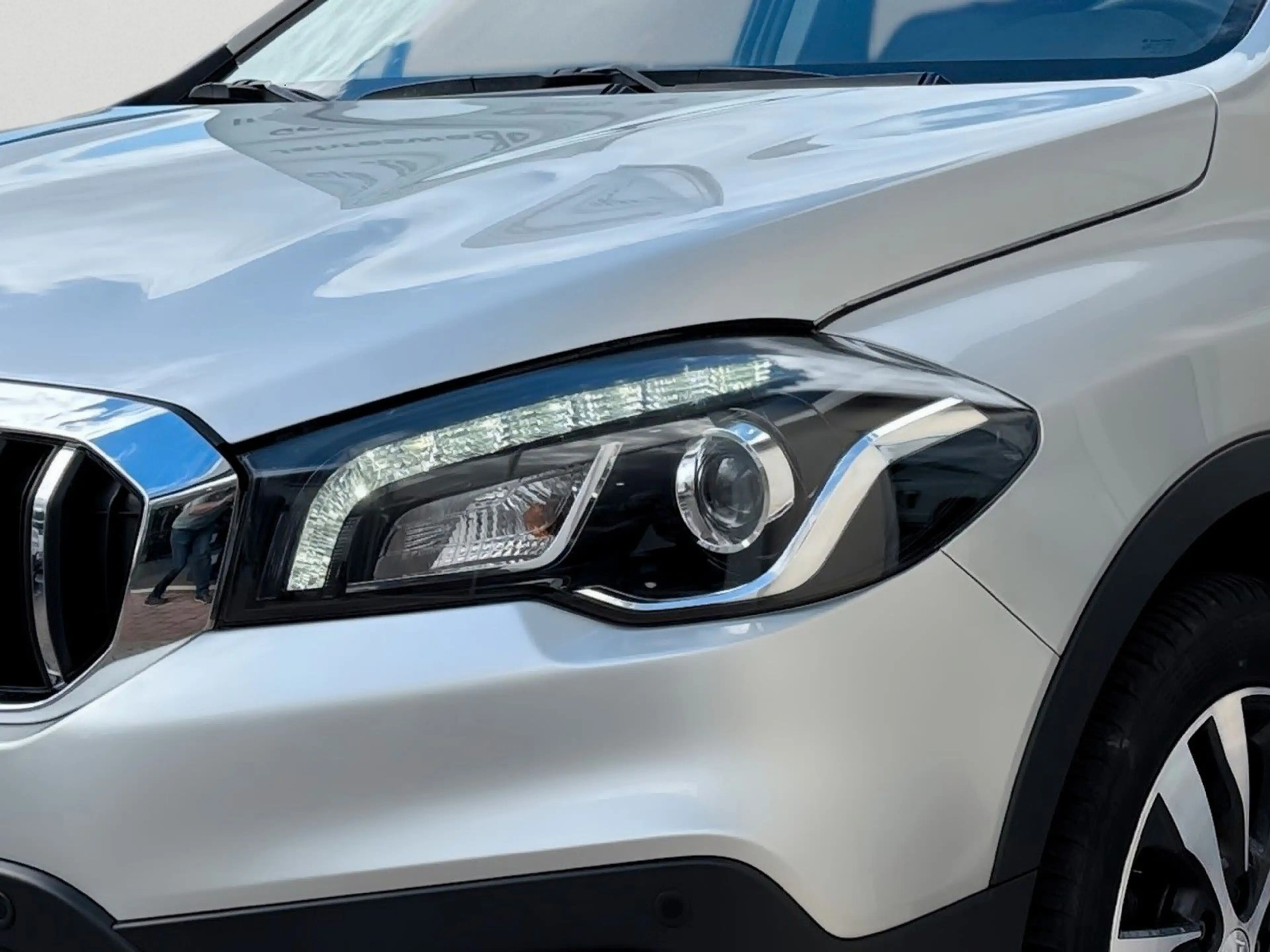 Suzuki SX4 S-Cross Comfort+ 4x4 AHK Winterräder — photo 5