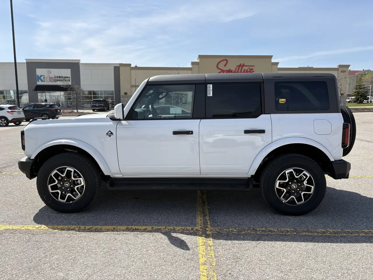 Ford Bronco снимка Ford Bronco