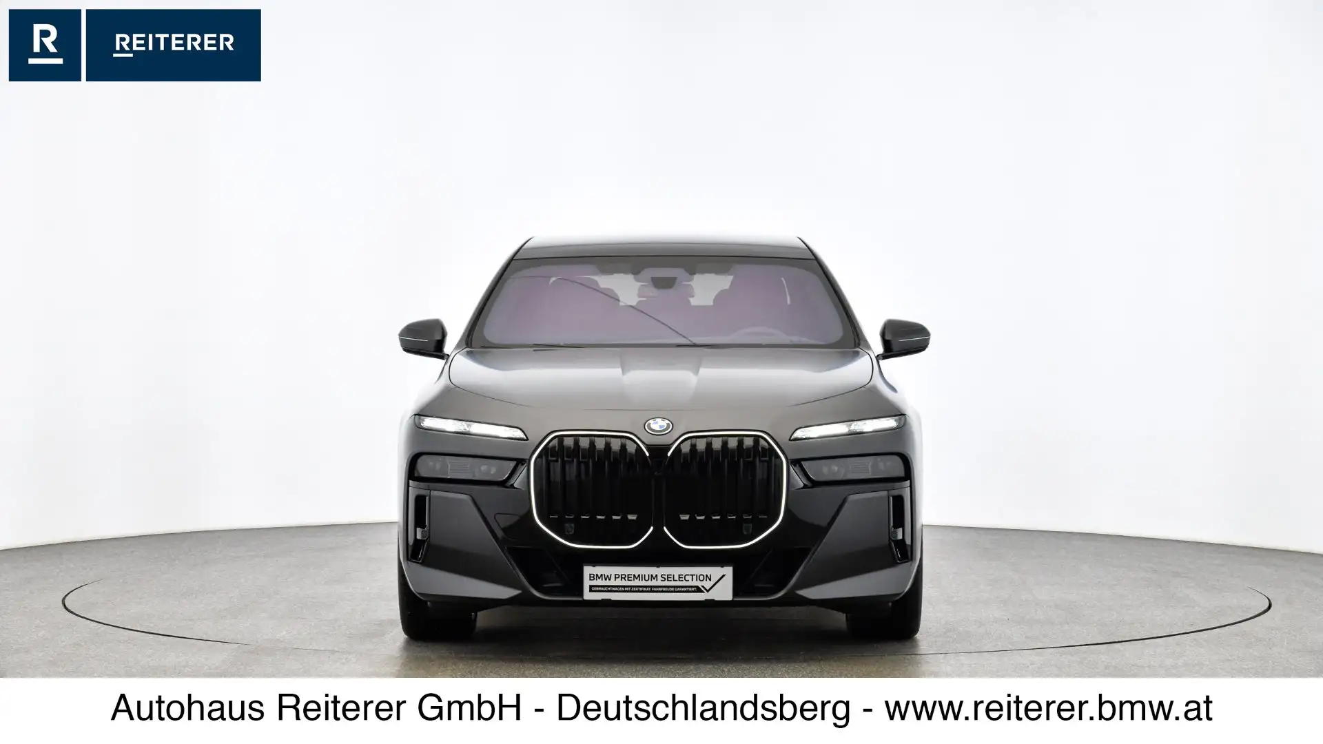 BMW i7 xDrive60 Grau - 2