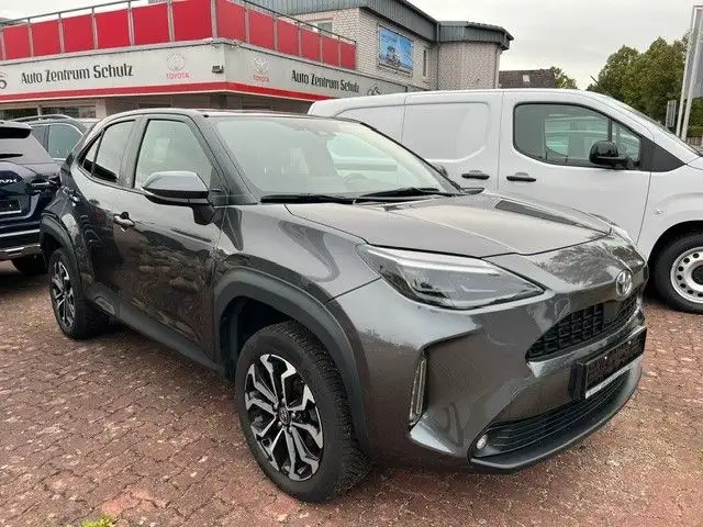 Toyota Yaris YARIS CROSS HYBRID TEAM D,GANZJAHRESREIFEN