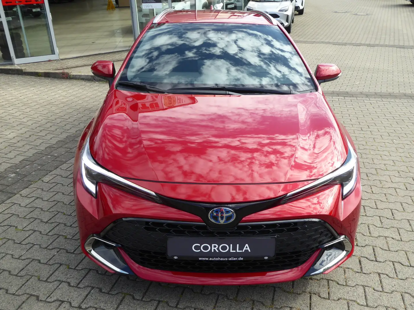 Toyota Corolla TS 1.8H Teamplayer+Technik-Paket Rouge - 2