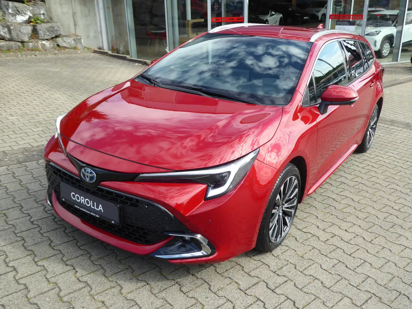 Toyota Corolla TS 1.8H Teamplayer+Technik-Paket Rouge - 1