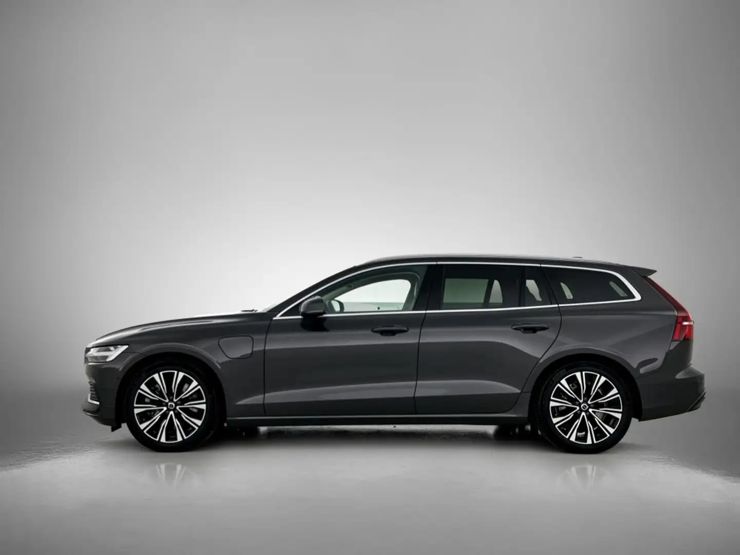 Volvo V60 2.0 T6 AWD Ultimate Bright | 360° Camera | Trekhaa Gris - 2