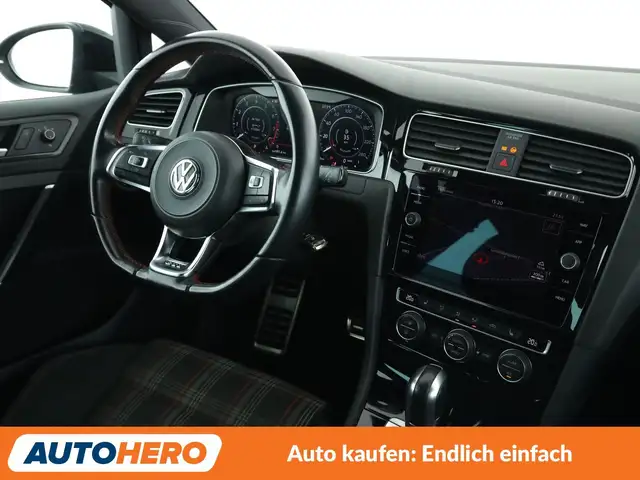 Volkswagen Golf view 13