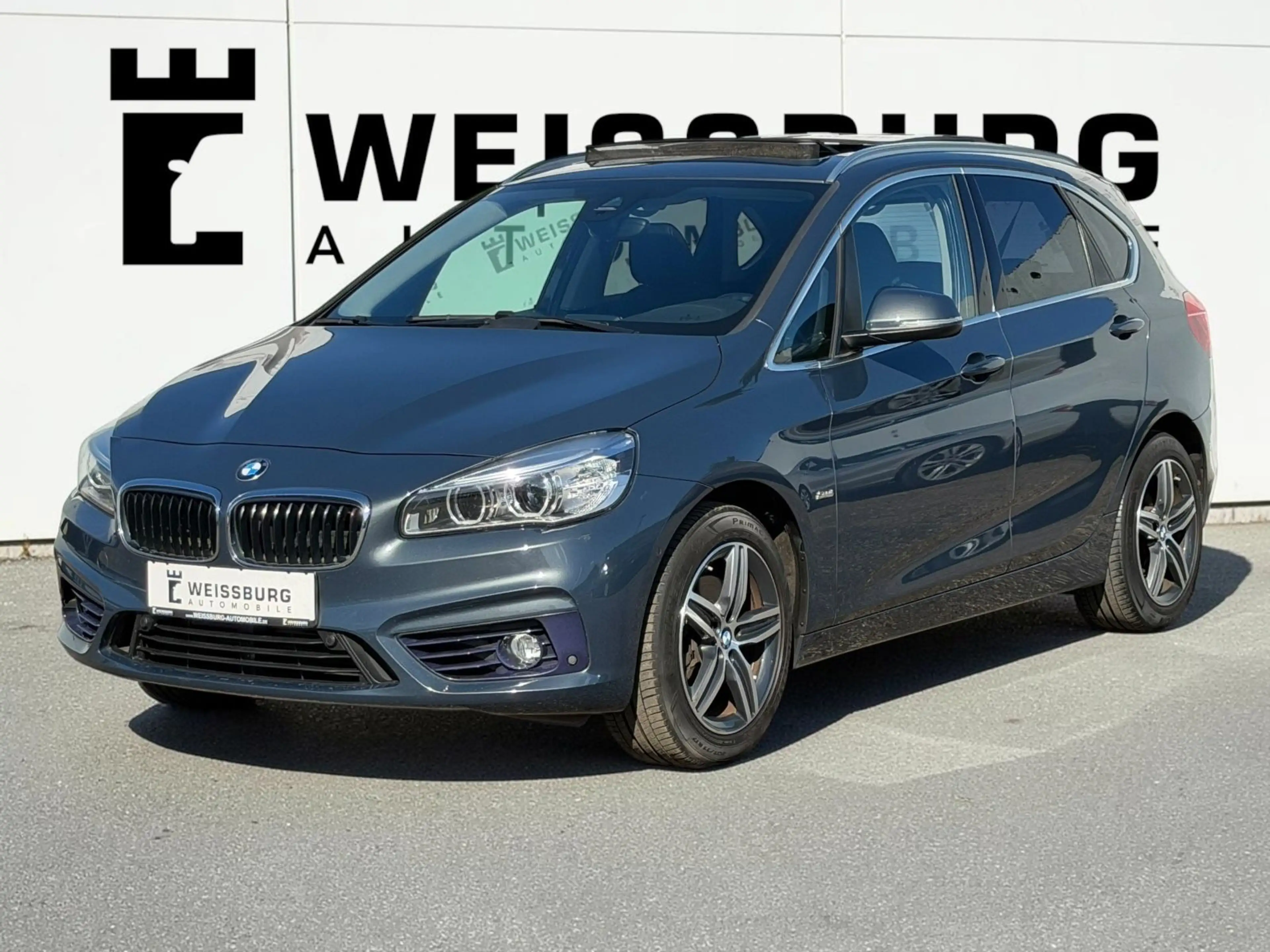 BMW 220 i Sport Line NAVI*XENON*PANO*AHK*KLIMA*SHZ — photo 3